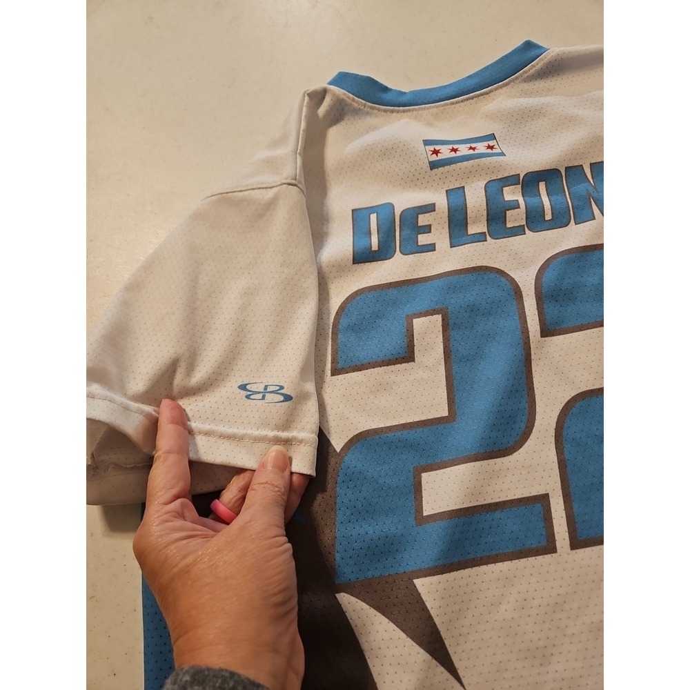 Boombah Storm Jersey De Leon 22 White/Blue YXL 100% Polyester (A1212) - Picture 9 of 10